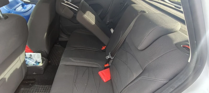 Ford Fiesta 1.2 FACELIFT STJB 44000км, снимка 7 - Автомобили и джипове - 52937712
