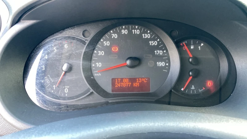 Renault Kangoo 1.5 DCI 90 ks EVRO 6B, снимка 7 - Автомобили и джипове - 52295483