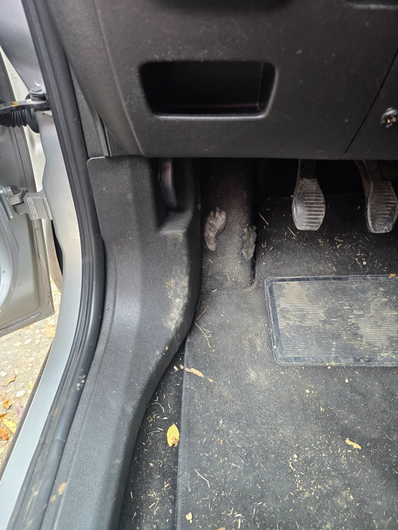 Opel Corsa 1.2, снимка 6 - Автомобили и джипове - 52407779