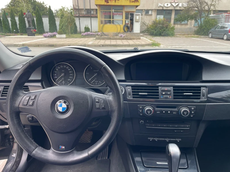 BMW 330, снимка 8 - Автомобили и джипове - 52542933