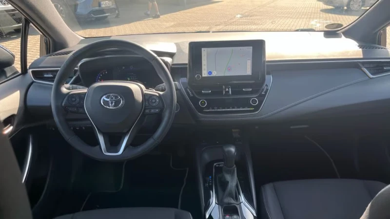 Toyota Corolla 2.0HEV/184HP/TOURING/TEAM-D/CAM/LED/KLESS/623g, снимка 10 - Автомобили и джипове - 52495373