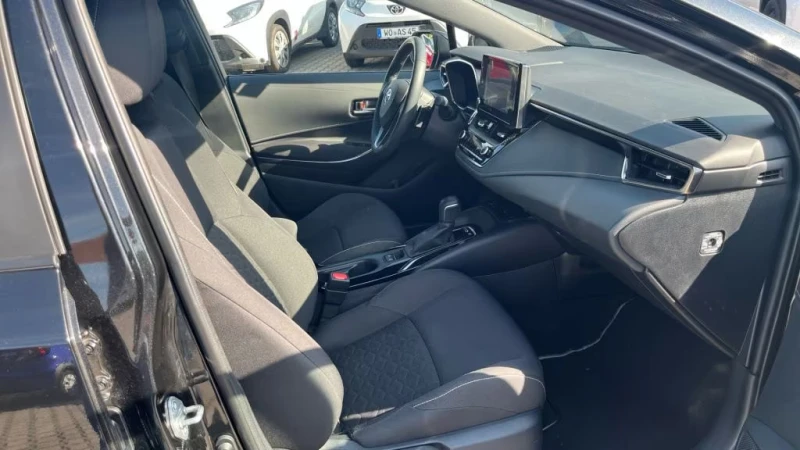 Toyota Corolla 2.0HEV/184HP/TOURING/TEAM-D/CAM/LED/KLESS/623g, снимка 11 - Автомобили и джипове - 52495373