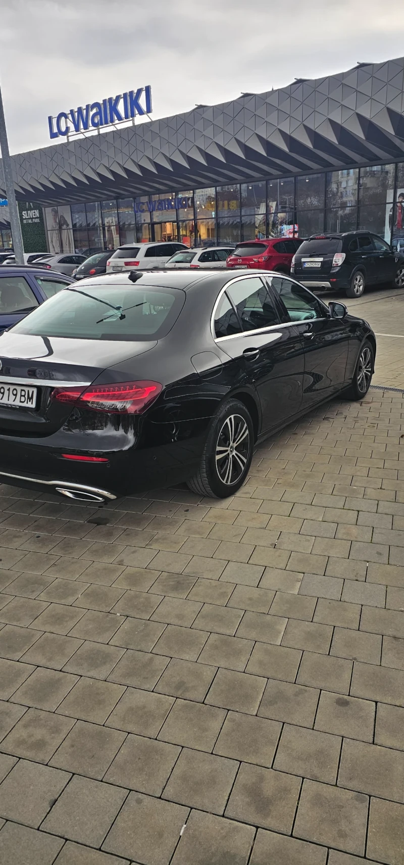 Mercedes-Benz E 220 9G tronik , снимка 4 - Автомобили и джипове - 52554790