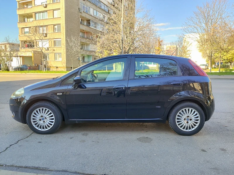 Fiat Punto 1.3d M-jet, снимка 13 - Автомобили и джипове - 52777360