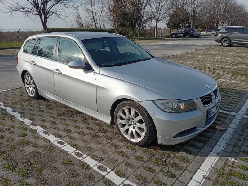 BMW 330 E91 330d X-DRIVE, снимка 6 - Автомобили и джипове - 52838858