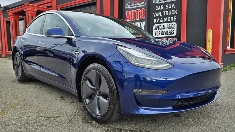 Tesla Model 3 * АВТО КРЕДИТ* ЦЕНА ДО БГ * СЕРВИЗНА ИСТОРИЯ * , снимка 3 - Автомобили и джипове - 53020707