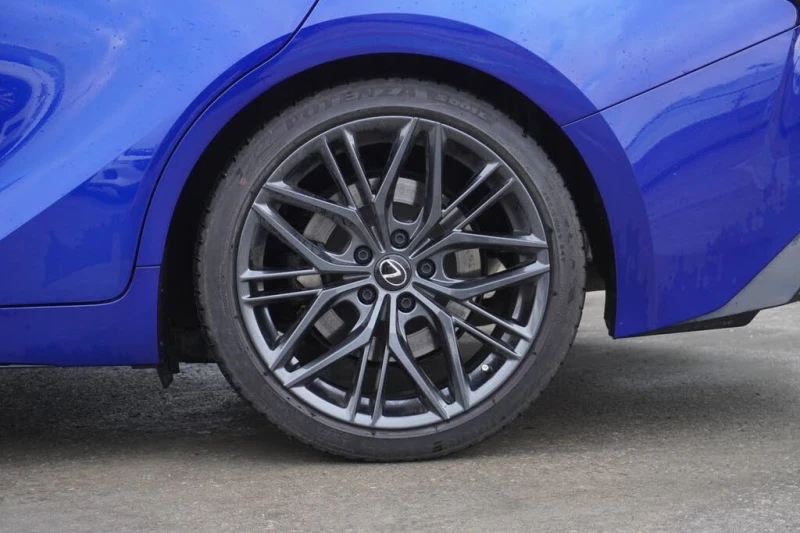 Lexus IS F 500* F Sport* Performance* АвтоКредит* (ЦЕНА ДО БГ, снимка 5 - Автомобили и джипове - 53400828