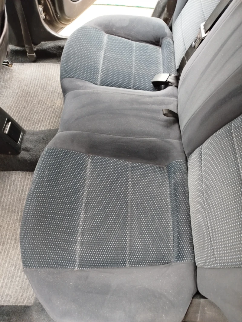 Honda Civic 1.4 90кс Газ, снимка 11 - Автомобили и джипове - 53479535