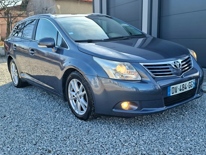 Toyota Avensis 2.0D4d 6ск. ПАНОРАМА, снимка 3 - Автомобили и джипове - 53509509