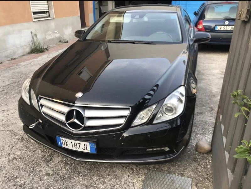 Mercedes-Benz E 350 Coupe 2бр НА ЧАСТИ, снимка 1 - Автомобили и джипове - 26601130