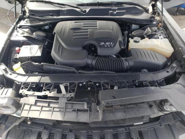 Dodge Challenger 3.6L 6 Rear-wheel drive, снимка 4 - Автомобили и джипове - 53010825