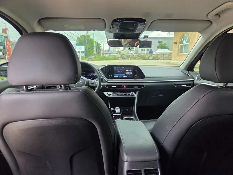 Hyundai Sonata (Dn8) 2.0 Smart, снимка 14 - Автомобили и джипове - 55637178