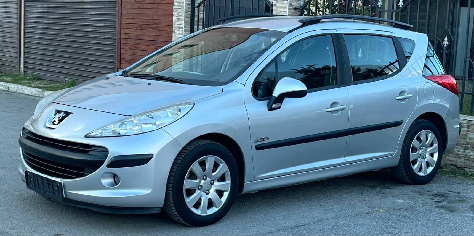 Peugeot 207 SW 1.4i 95 к.с.  - [1] 