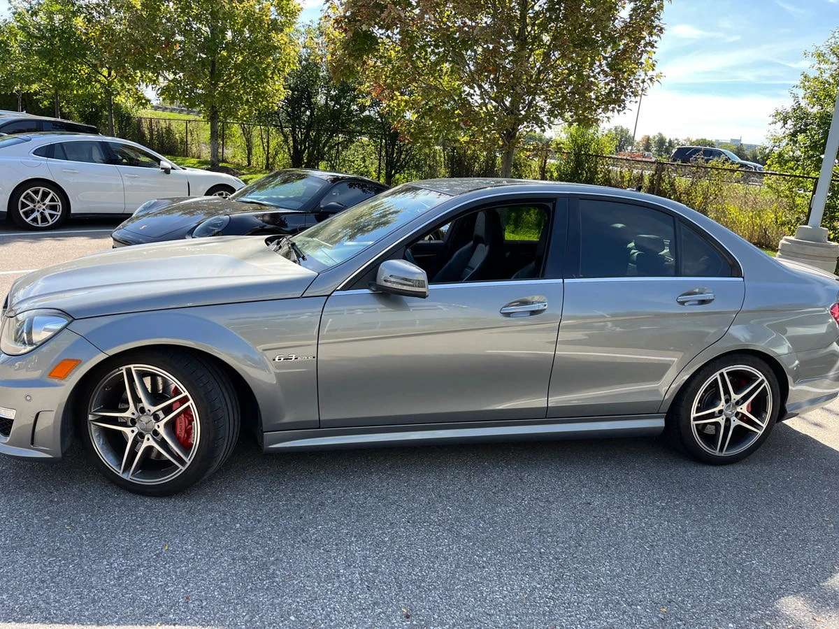 Mercedes-Benz C 63 AMG * * CARFAX * * АВТО КРЕДИТ * *  - изображение 4