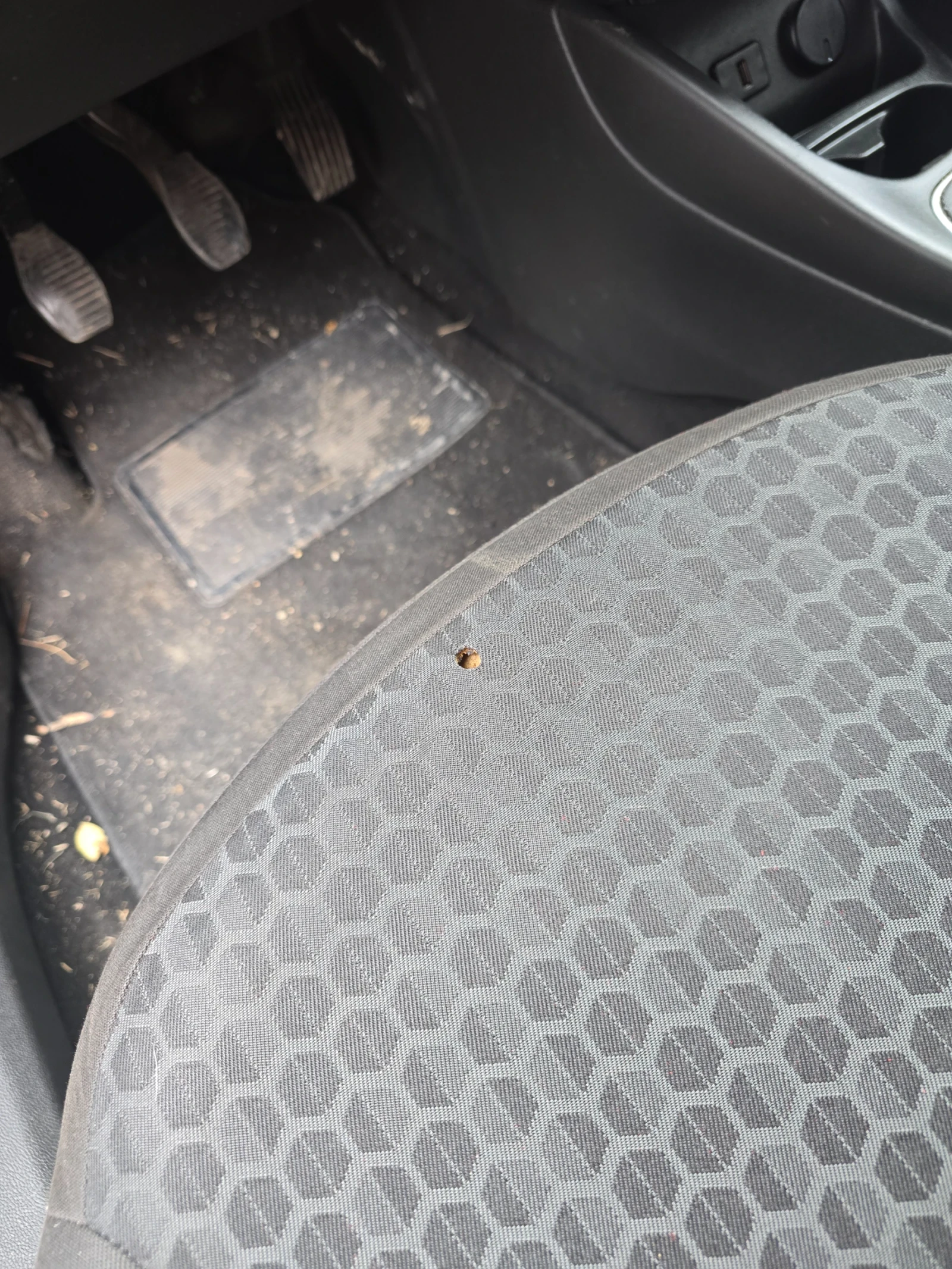 Opel Corsa 1.2 - изображение 8