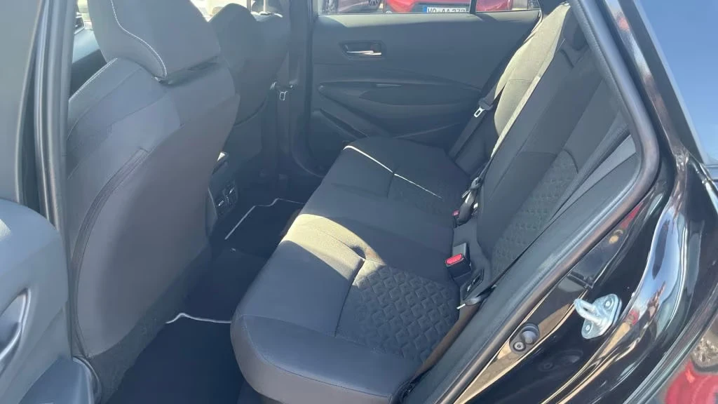 Toyota Corolla 2.0HEV/184HP/TOURING/TEAM-D/CAM/LED/KLESS/623g | Mobile.bg � ����������� 12