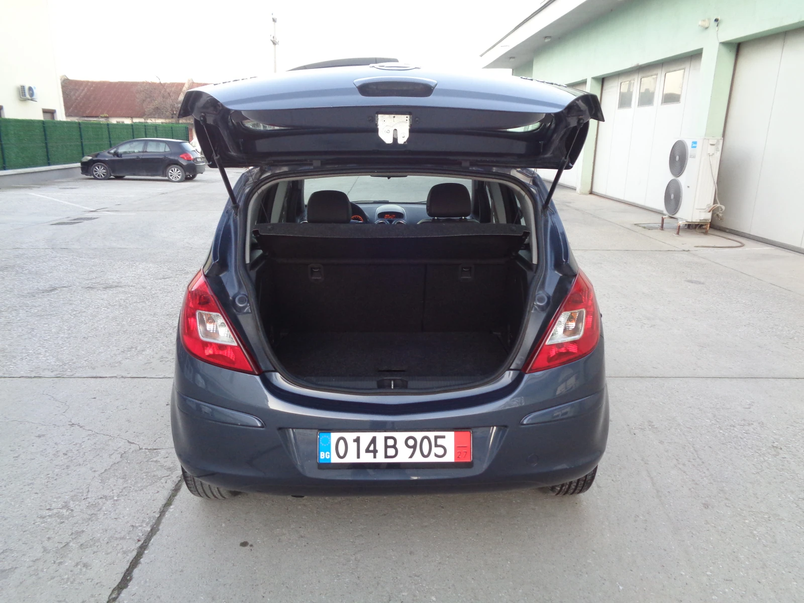 Opel Corsa 1.3CDTI-COSMO-KOJA-BARTER-LIZING - изображение 8