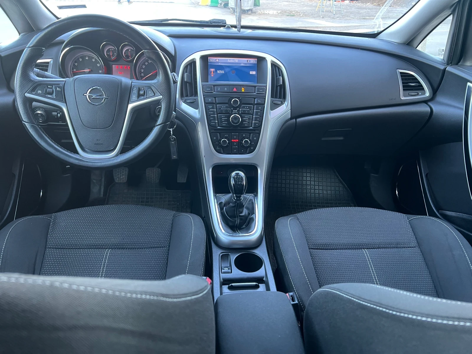 Opel Astra J - изображение 9