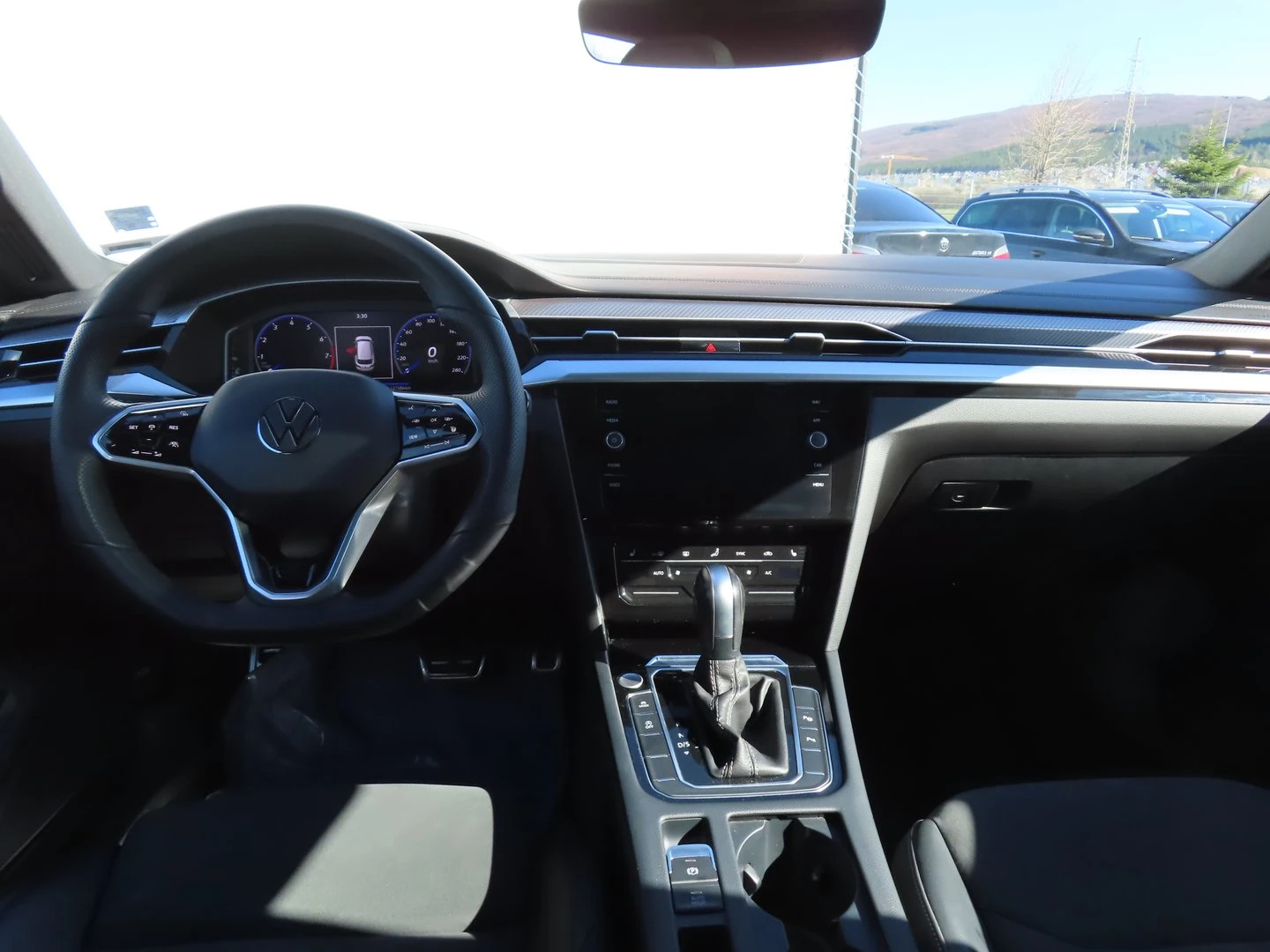 VW Arteon R-Line 2.0 TSI OPF 4MOTION DSG | Mobile.bg � ����������� 10