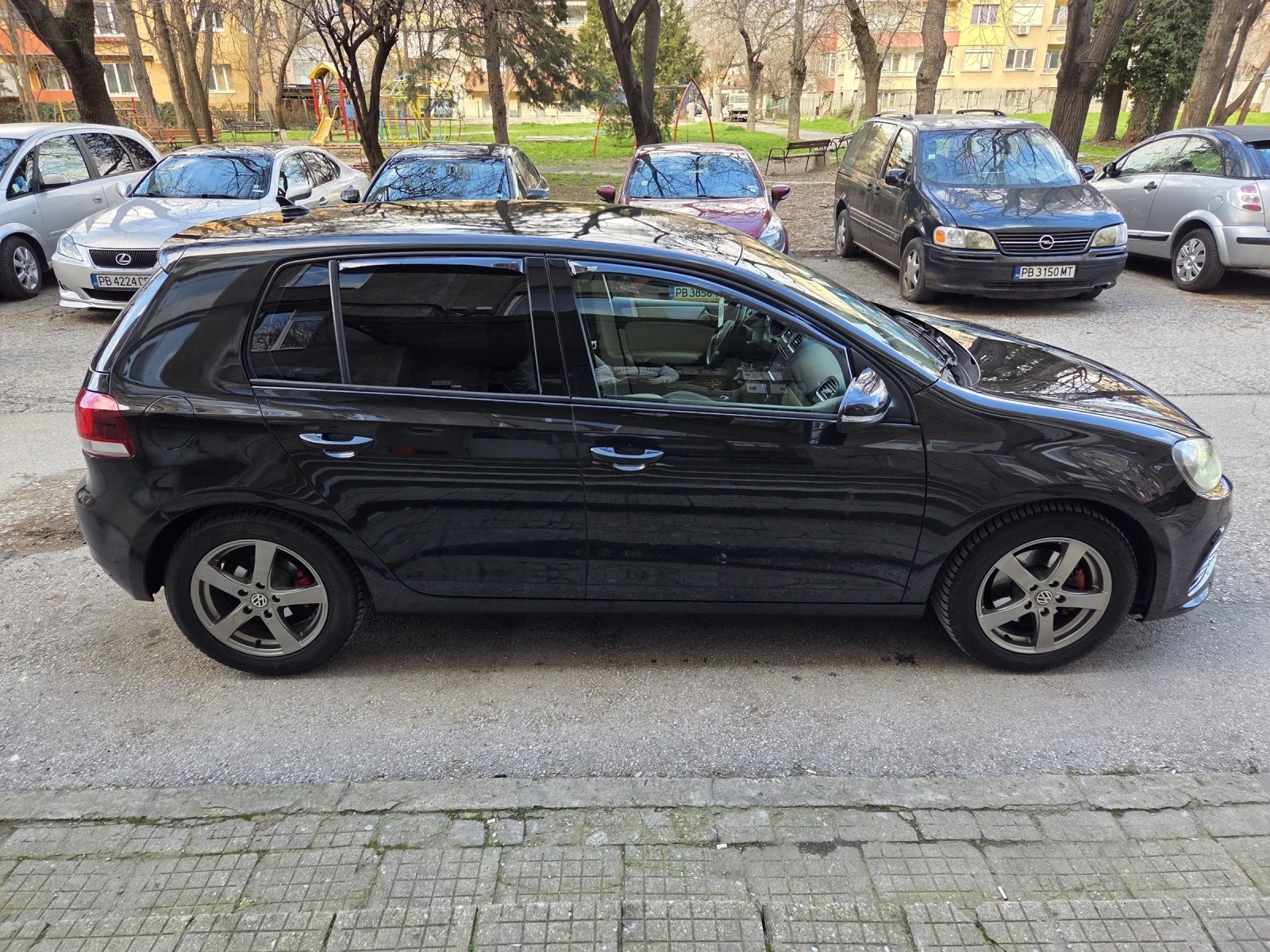 VW Golf, снимка 4 - Автомобили и джипове - 53826356