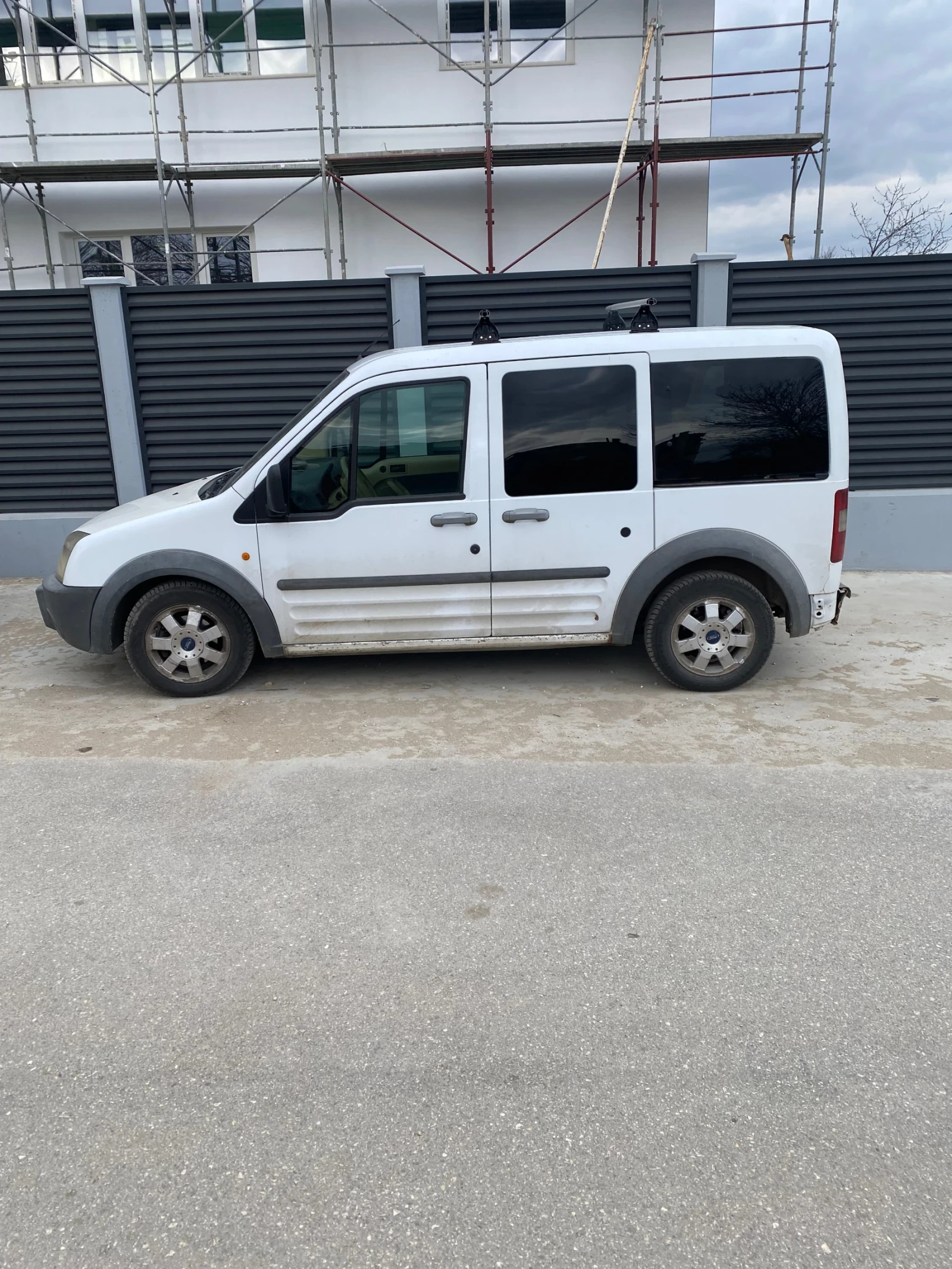 Ford Connect 1.8CDTI, снимка 2 - Автомобили и джипове - 53890026