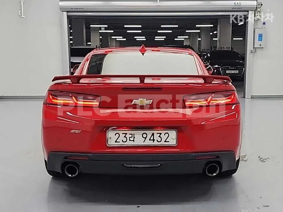 Chevrolet Camaro 6.2 SS, снимка 14 - Автомобили и джипове - 54196442