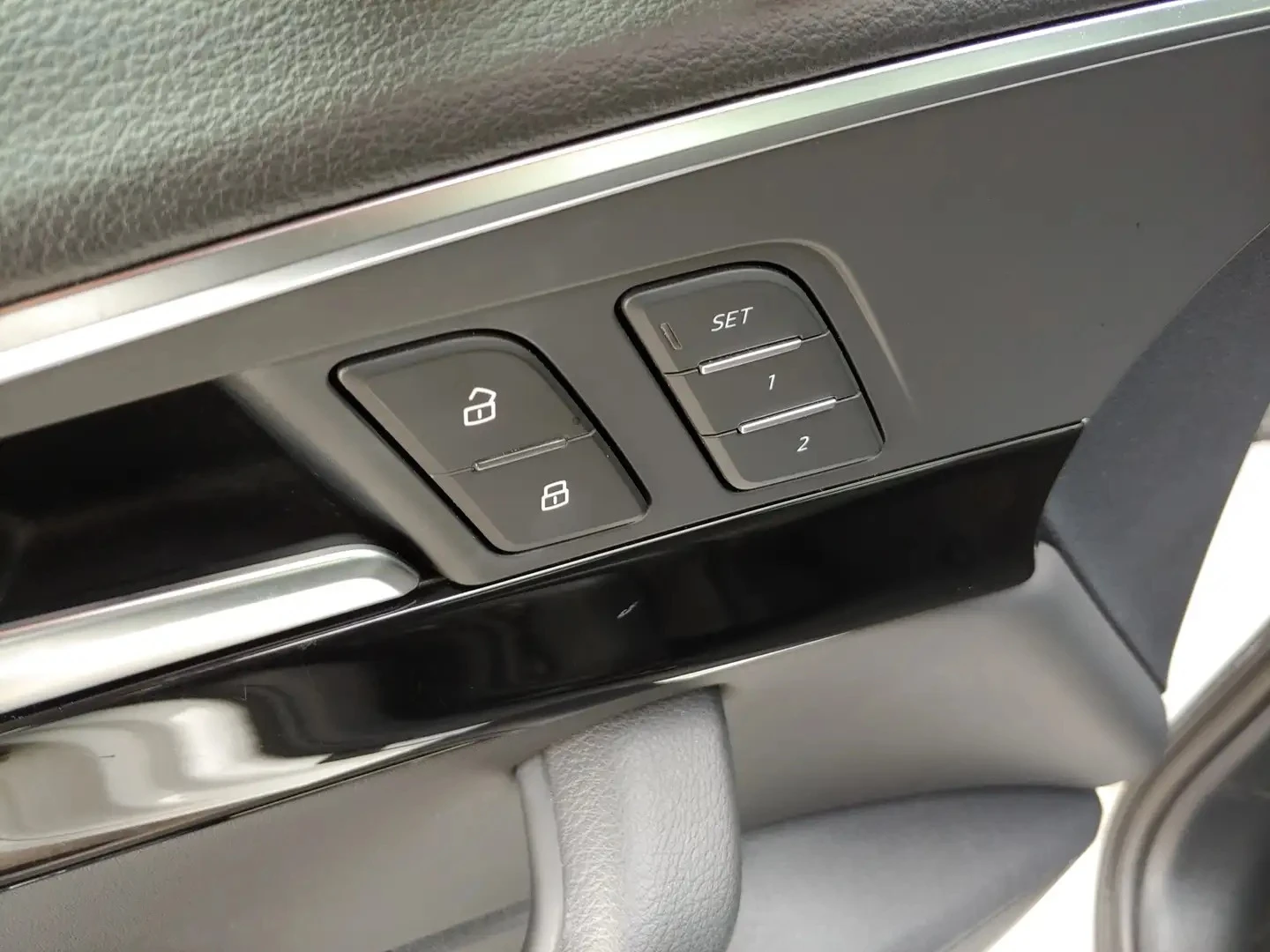 Audi A4 PROGRESSIV / QUATTRO / ДИГ.ТАБЛО / MATRIX, снимка 9 - Автомобили и джипове - 54422656