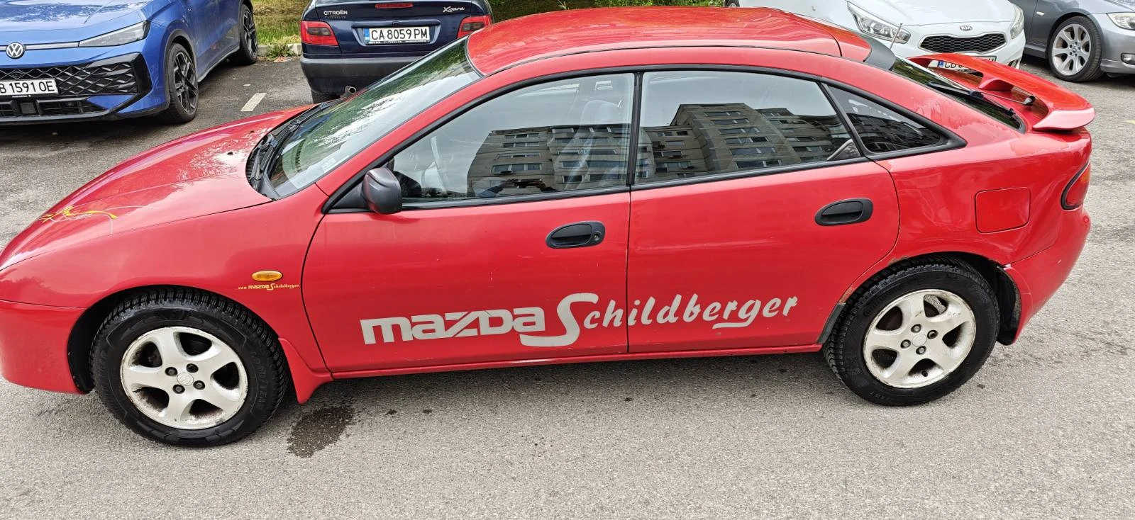 Mazda 323, снимка 6 - Автомобили и джипове - 54589324