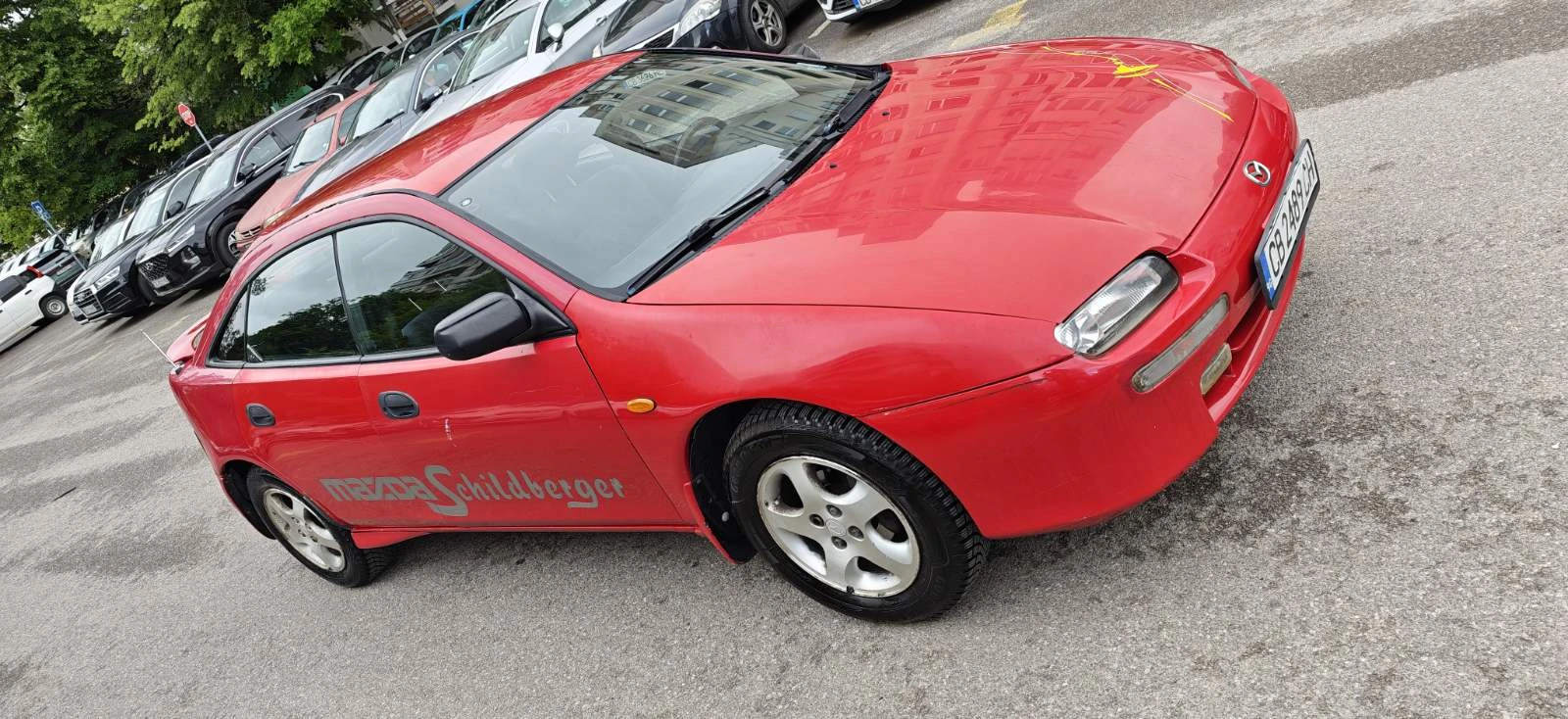 Mazda 323