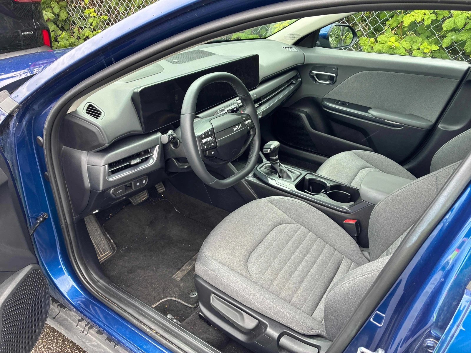 Kia K4 CARFAX * ���� ������ * ��������� ���� �� �� *  | Mobile.bg � ����������� 7