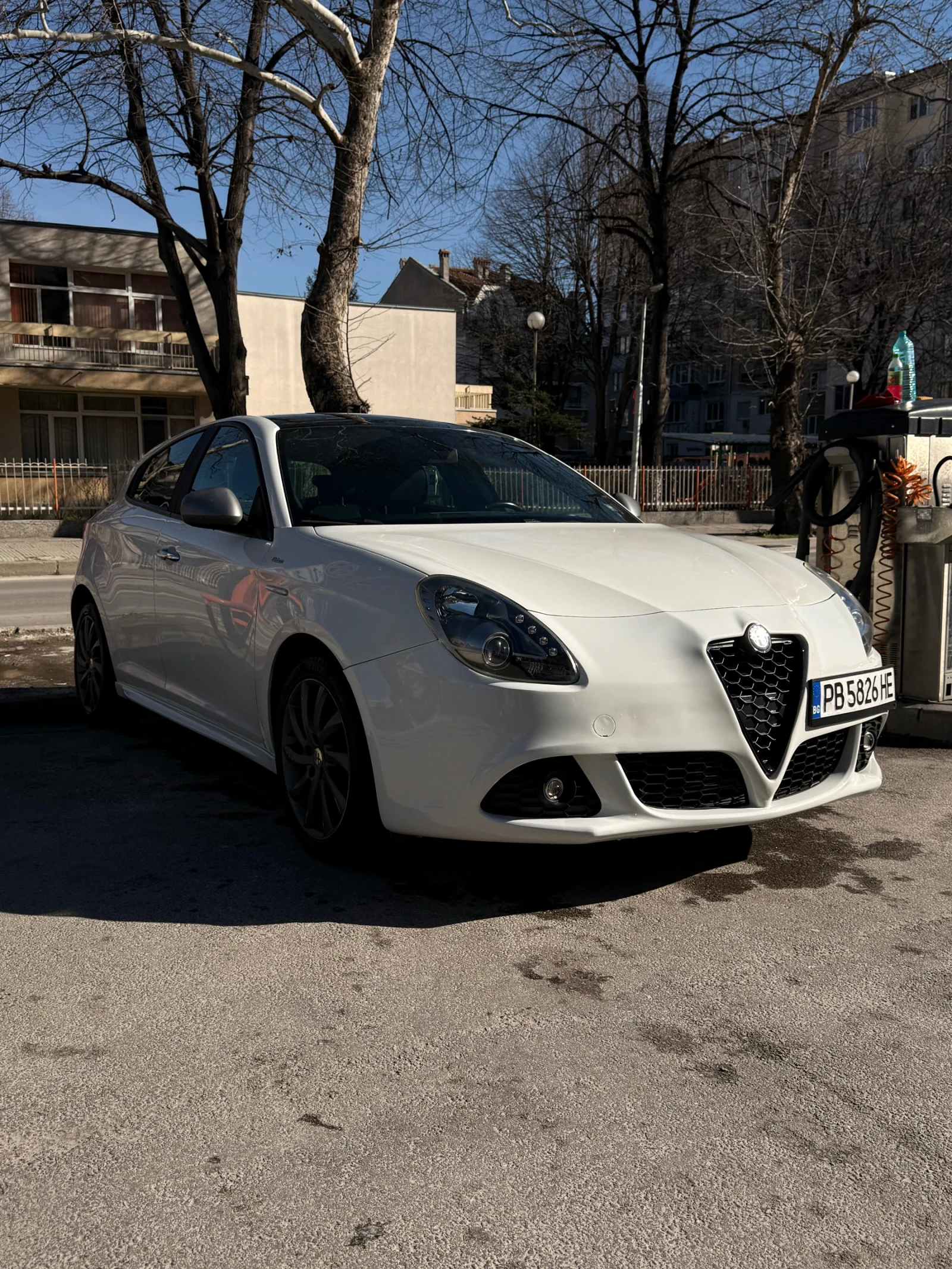 Alfa Romeo Giulietta, снимка 3 - Автомобили и джипове - 54745760