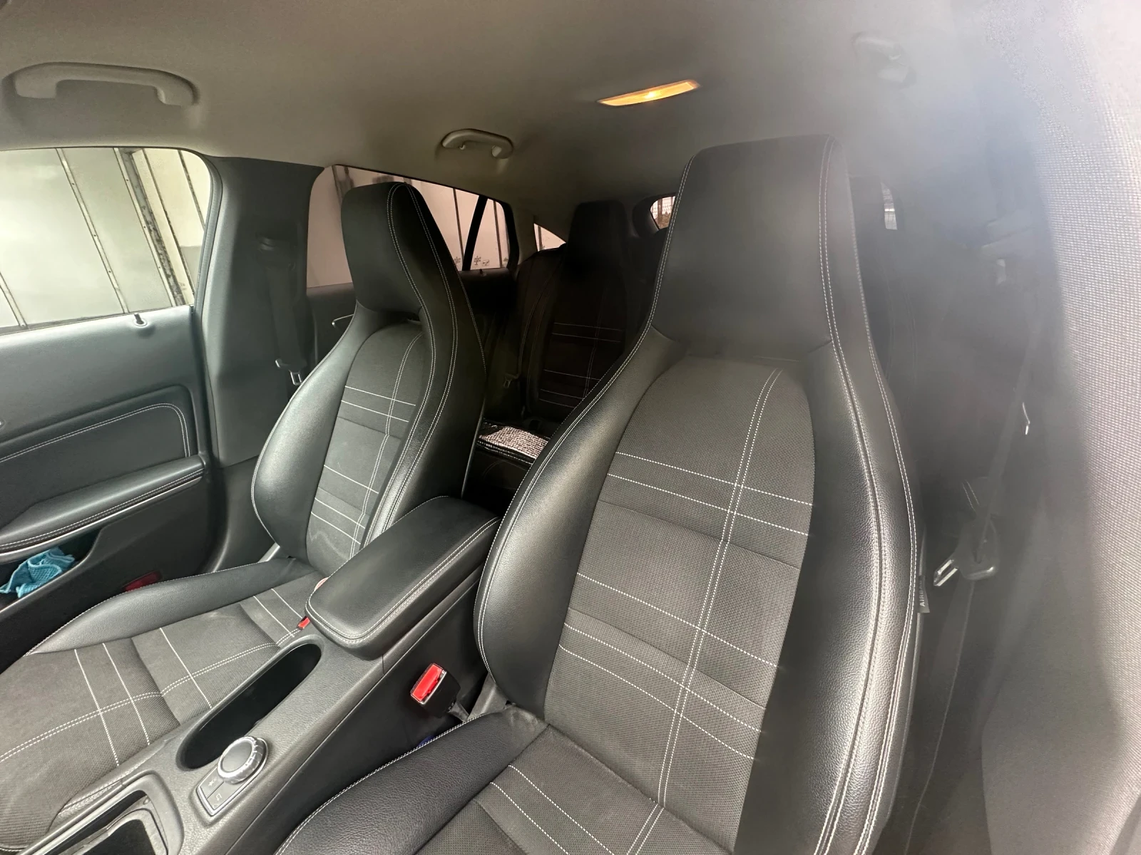 Mercedes-Benz CLA 220, снимка 9 - Автомобили и джипове - 55829167