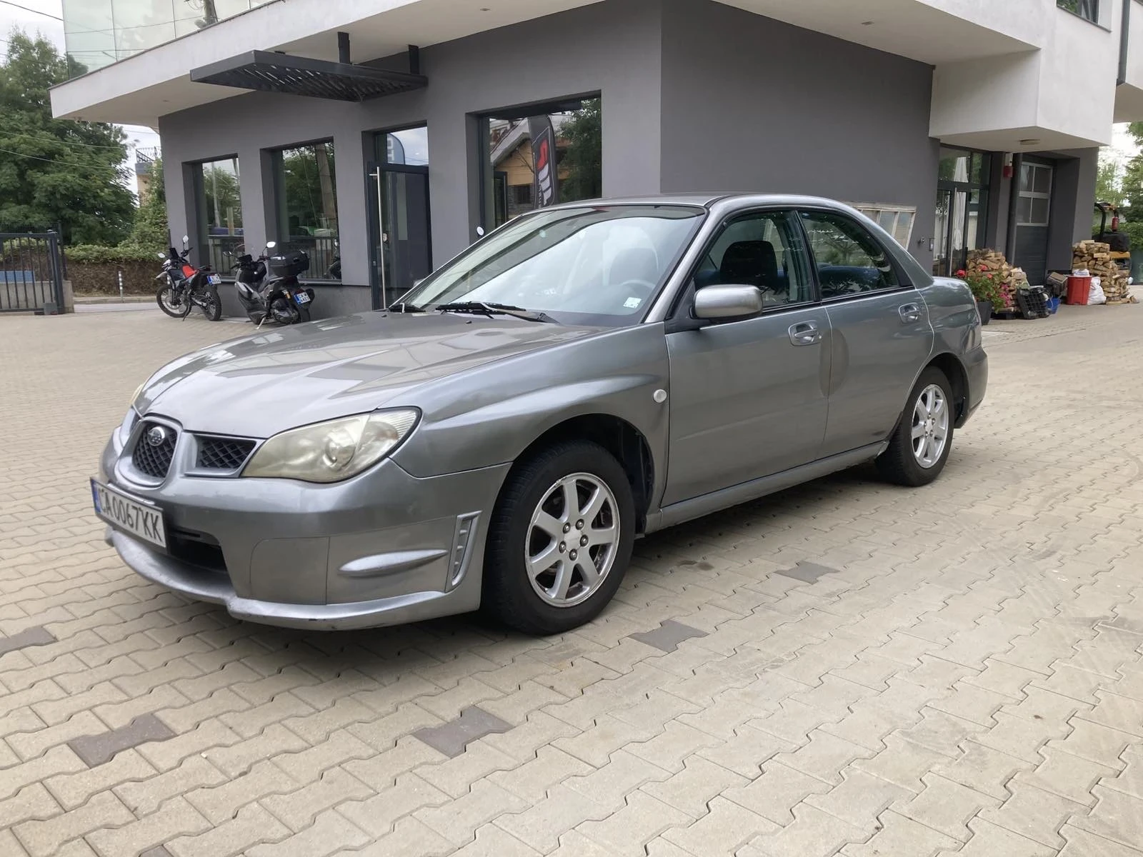 Subaru Impreza Седан, снимка 3 - Автомобили и джипове - 55647414