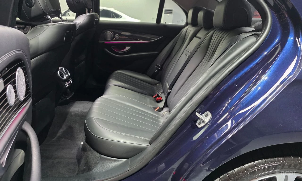 Mercedes-Benz E 450 4MATIC* BURMESTER* ОБДУХВАНЕ* LANE* ASSIST* 360КАМ, снимка 15 - Автомобили и джипове - 55695895