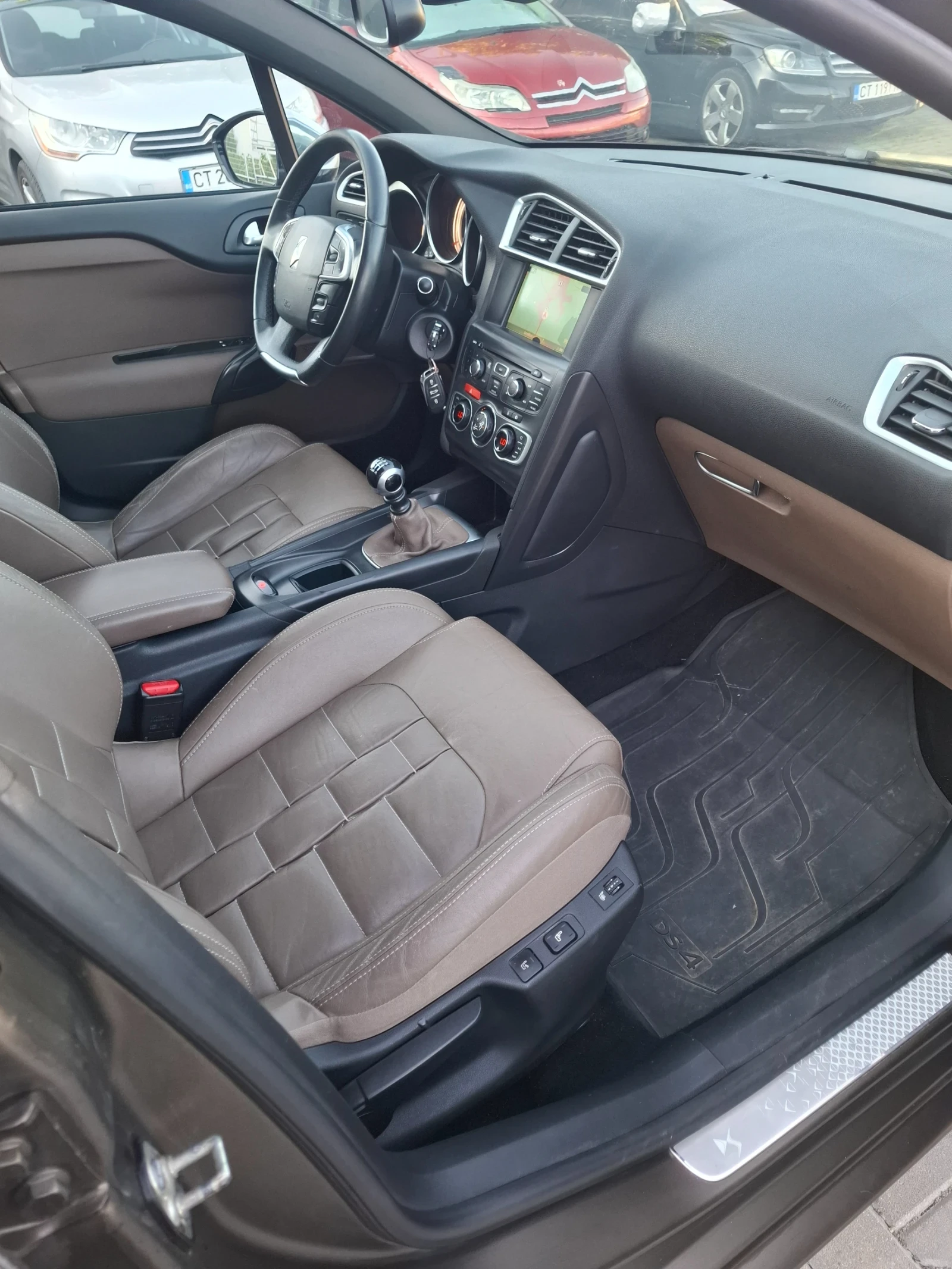 Citroen DS4 2.0 хди 163кс , снимка 10 - Автомобили и джипове - 55753447