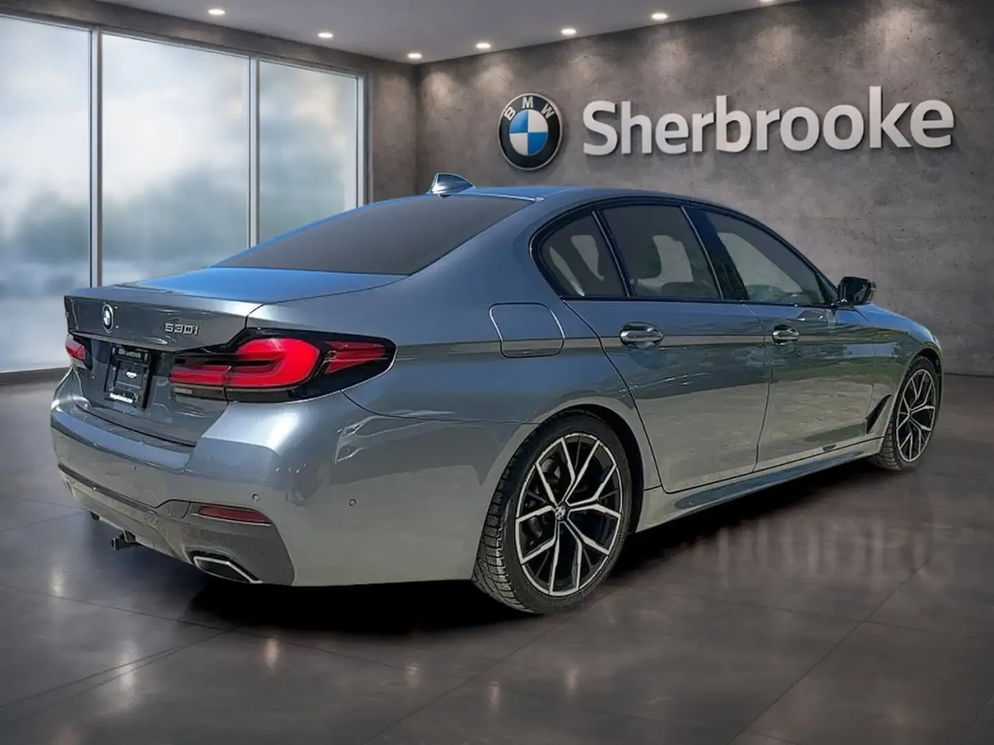 BMW 530 M* SPORT* PREMIUM* ESSENSIAL* XDRIVE*  | Mobile.bg � ����������� 2