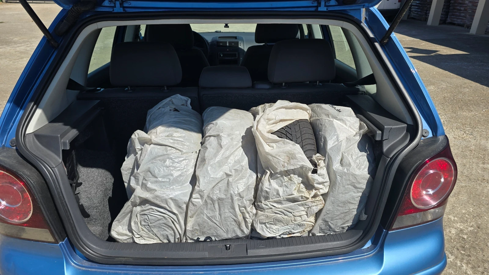 VW Polo, снимка 6 - Автомобили и джипове - 55854112