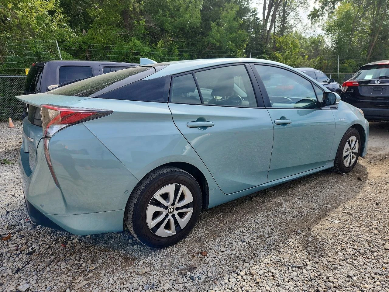 Toyota Prius 1.8l Four, снимка 3 - Автомобили и джипове - 56145214
