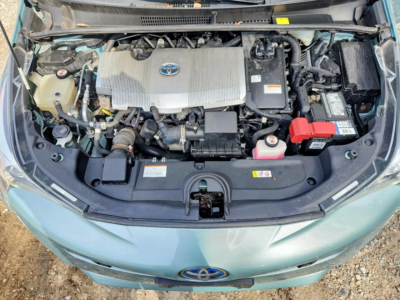 Toyota Prius 1.8l Four, снимка 11 - Автомобили и джипове - 56145214