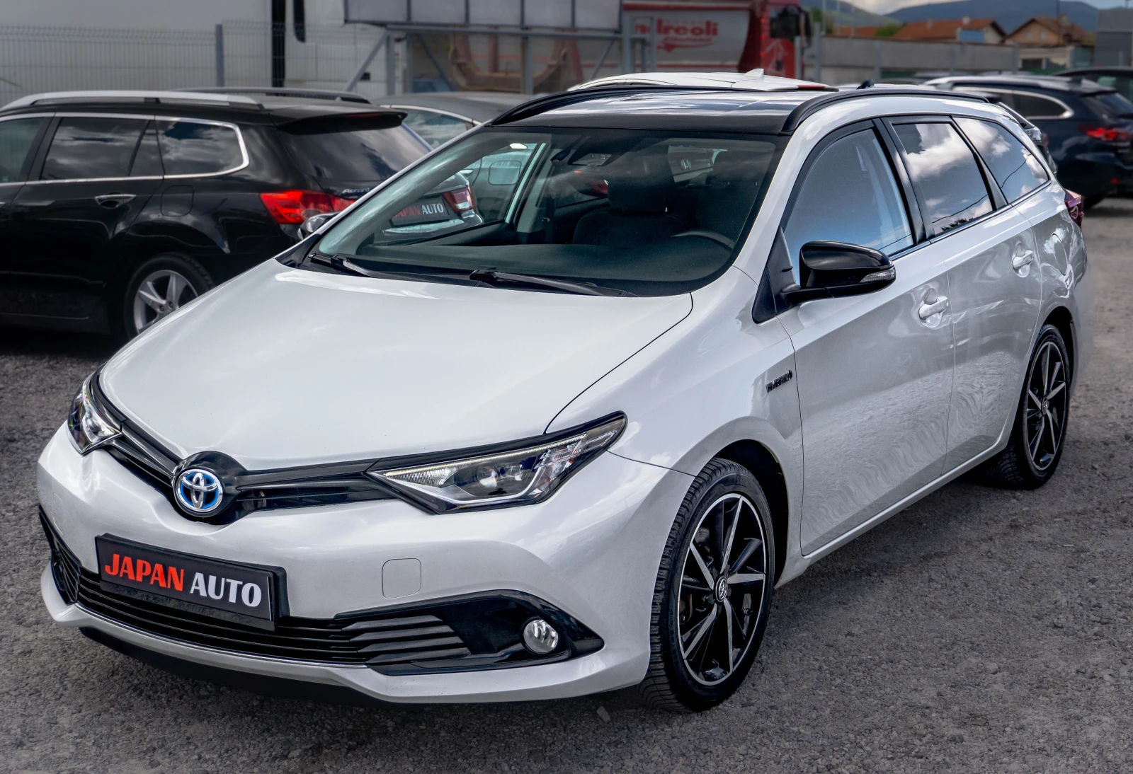 Toyota Auris 1.8 Hybrid ТОП! С ГАРАНЦИЯ! 