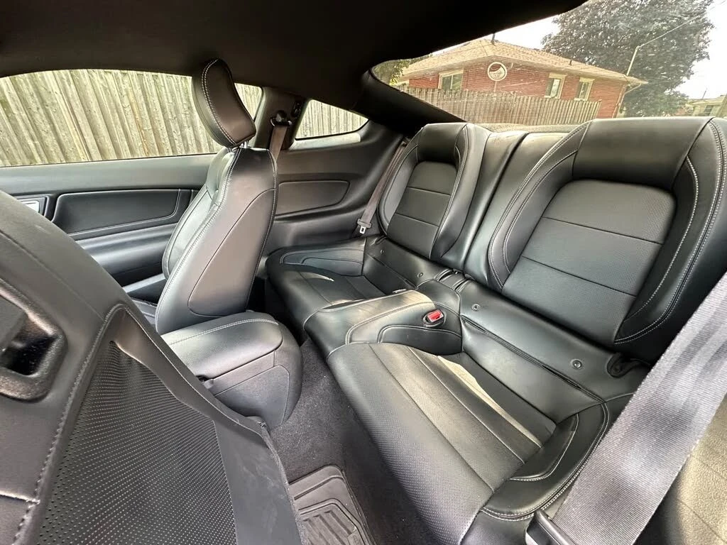 Ford Mustang EcoBoost * Coupe * АвтоКредит * (ЦЕНА ДО БГ), снимка 11 - Автомобили и джипове - 56231482