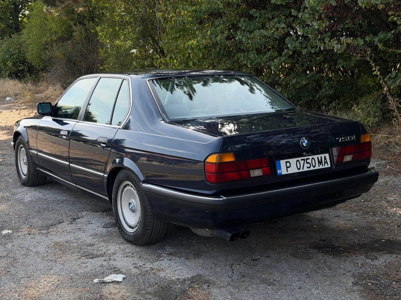 BMW 750 V12, снимка 5 - Автомобили и джипове - 56448600