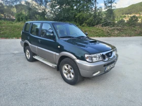Nissan Terrano 2.7 125 клима, снимка 6