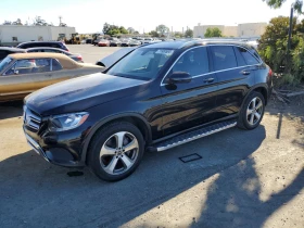  Mercedes-Benz GLC 30...