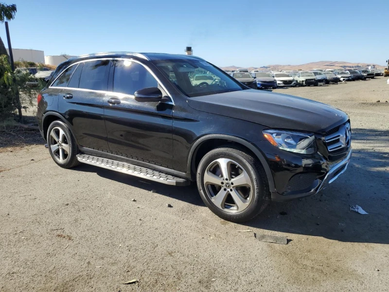 Mercedes-Benz GLC 300 4MATIC, снимка 4 - Автомобили и джипове - 47799496