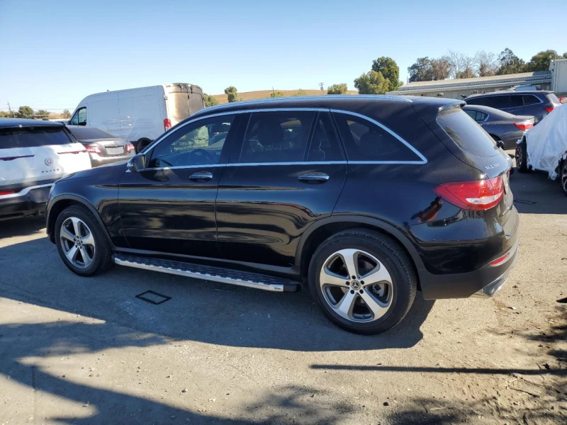 Mercedes-Benz GLC 300 4MATIC, снимка 2 - Автомобили и джипове - 47799496