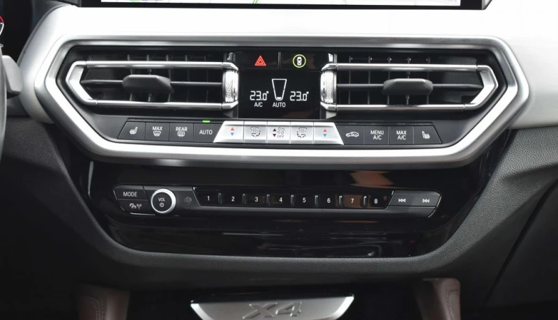 BMW X4 30d xDrive M-Sport, снимка 8 - Автомобили и джипове - 52810342