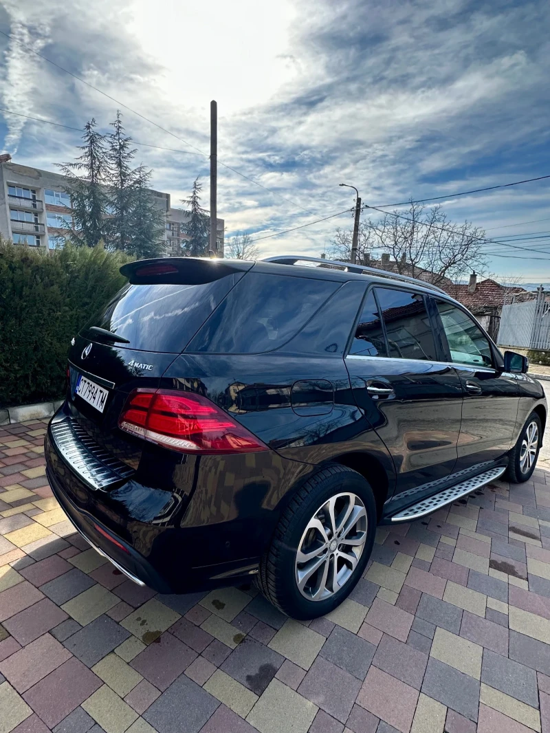 Mercedes-Benz GLE 350  AMG/Panorama/9G/360/Keyless Go, снимка 4 - Автомобили и джипове - 53485066