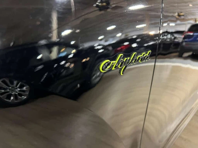 Porsche Cayenne * S E Hybrid Platinum Soft Door * CARFAX * , снимка 13 - Автомобили и джипове - 53540946