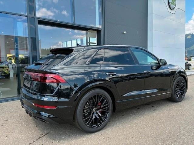 Audi Q8 50 TDI/FACELIFT/S-LINE/S-SEATS/HEAD UP/MATRIX/B&O/ - изображение 6